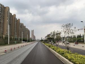 見(jiàn)證高遠(yuǎn)速度！城市道路功能化復(fù)合封層10天11萬(wàn)平方